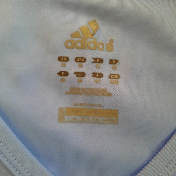 2 Adidas Green & Blue V-neck Short Sleeve Active Performance T-Shirts Size M - Picture 6 of 8